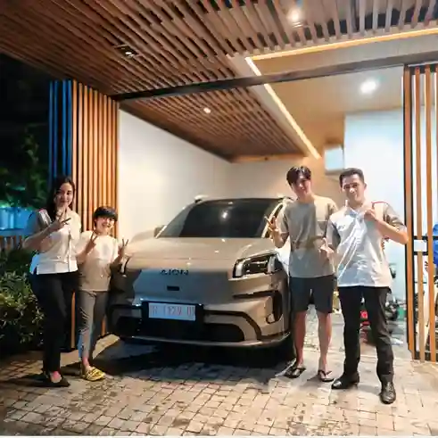 serah terima kendaraan aion v luxury lombok